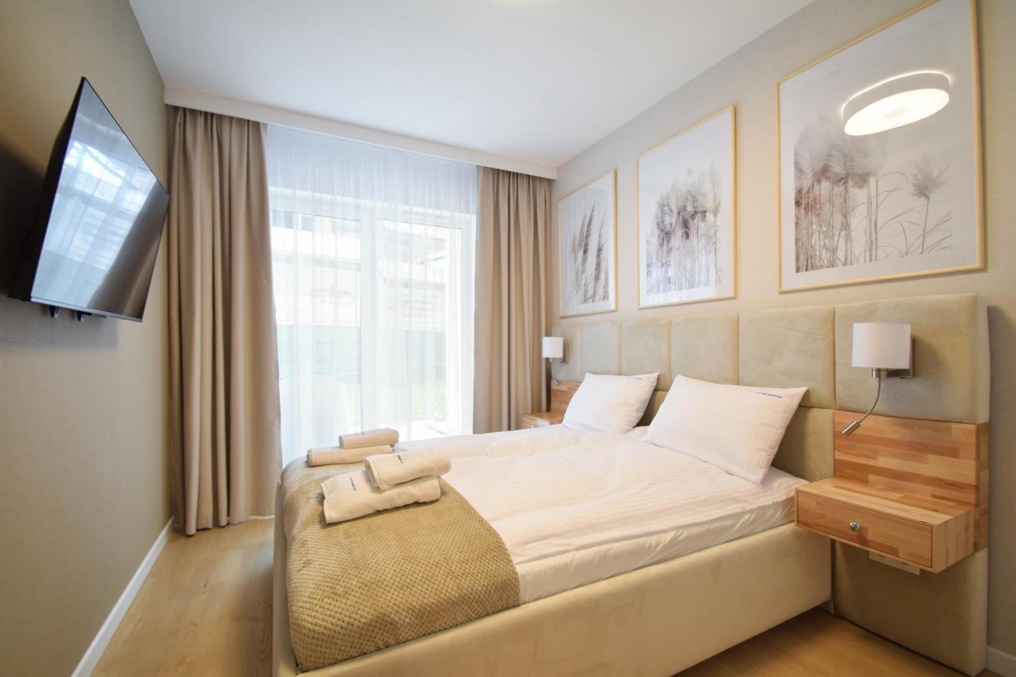 Pearl Apartment